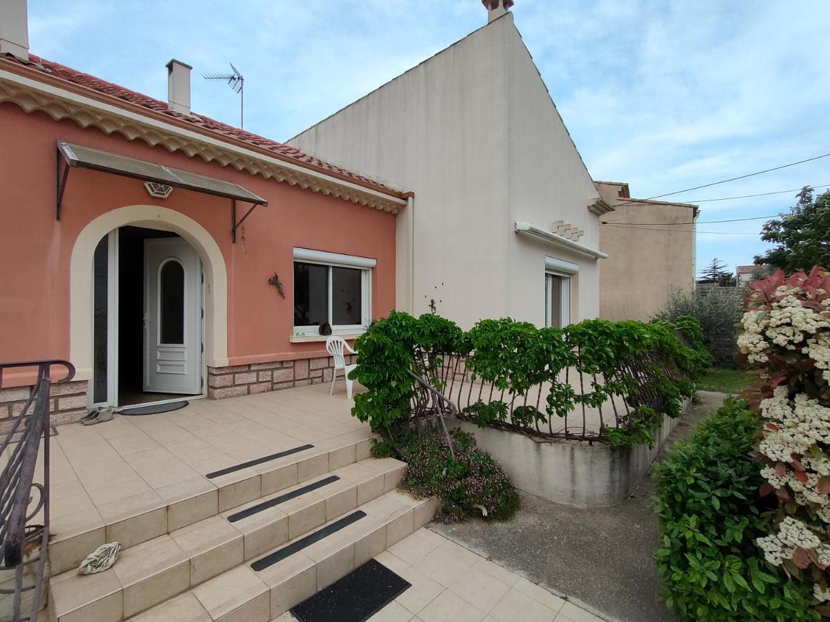 Chez Regine Hotel Agde Exterior photo